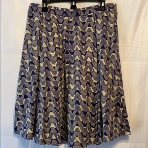 🔥Hot Sale🔥 60% Off LulaRoe XL Madison